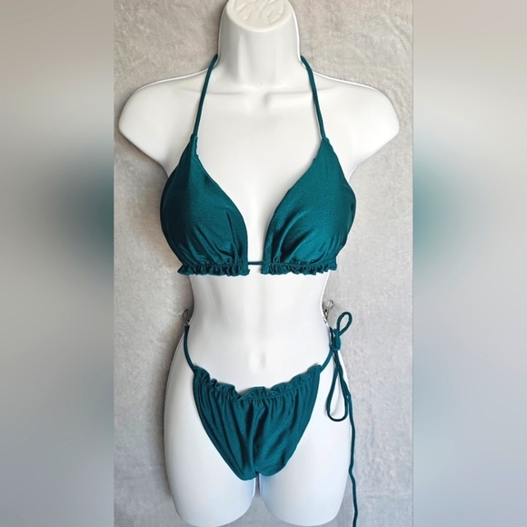 89.🆕Small Emerald Green String Bikini Set with Ruffle Trim – Size Small NWOT - Picture 2 of 3